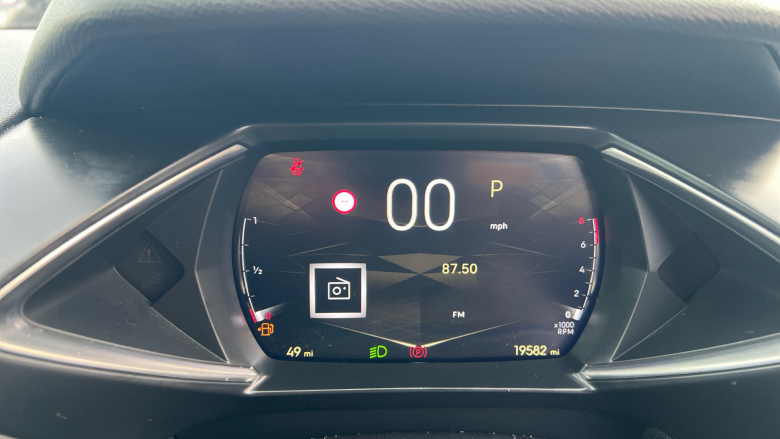 DS 3 1.2 PureTech 130 Rivoli 5dr EAT8 Petrol Hatchback